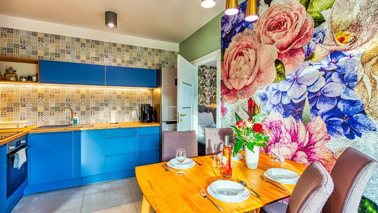 Apartament Kwiatowy - 5D Apartamenty Swieradow-Zdroj Bagian luar foto